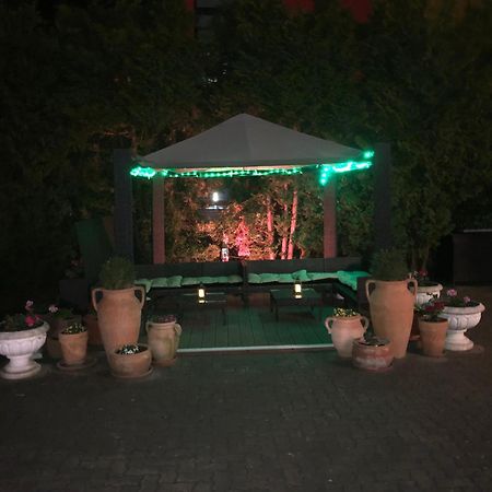 Hotel Bouzid - Laatzen Εξωτερικό φωτογραφία