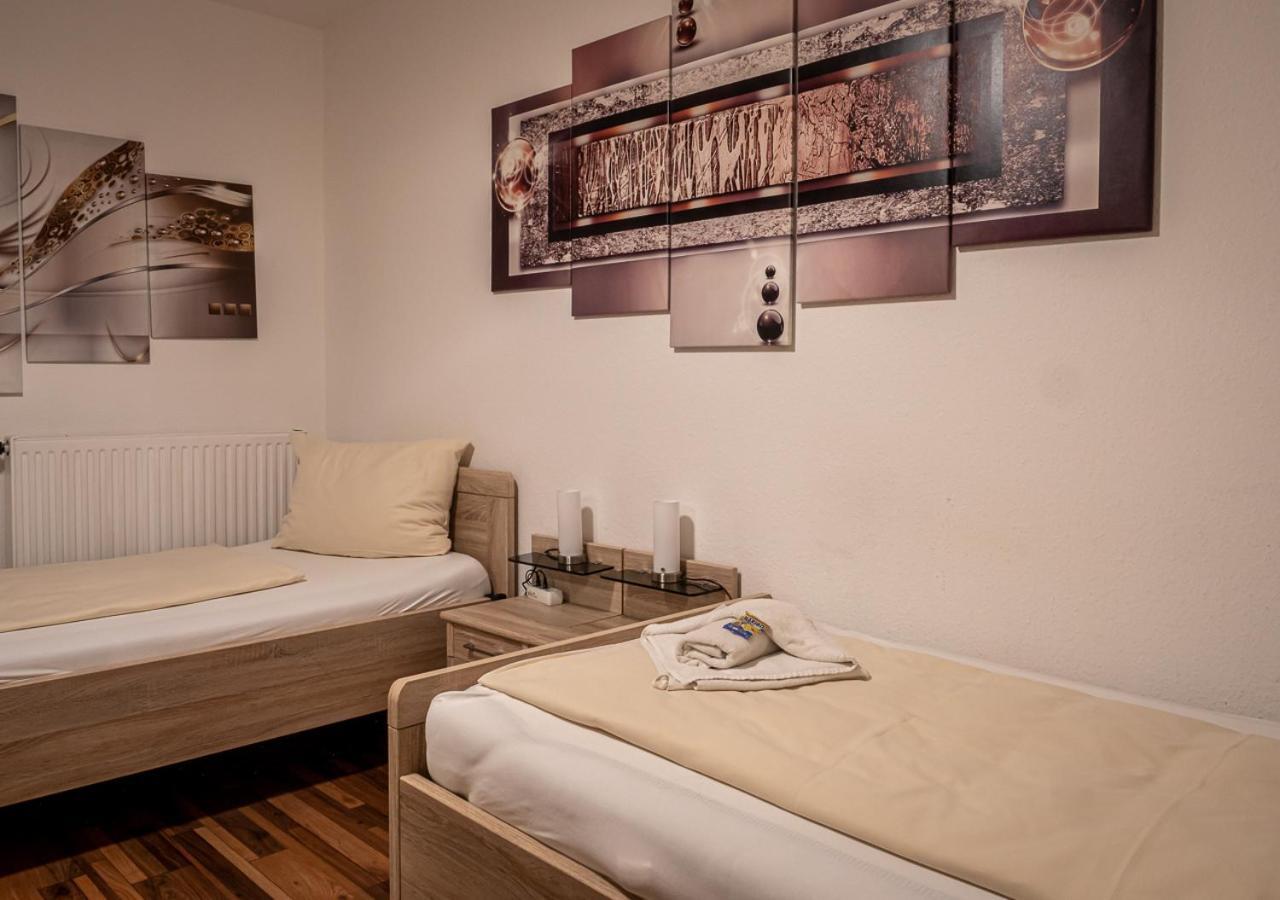 Hotel Bouzid - Laatzen Εξωτερικό φωτογραφία